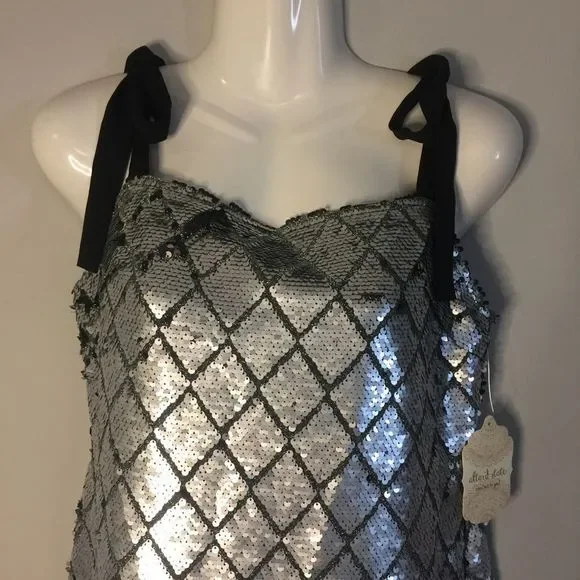 ALTAR'D STATE PARIS DRESS - Picture 4 of 10